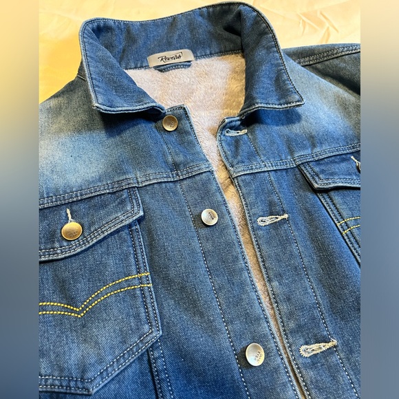 Rugged Sherpa Lined Denim Trucker Jackets Classic Button Front Jean Jacket Coat - Picture 2 of 5